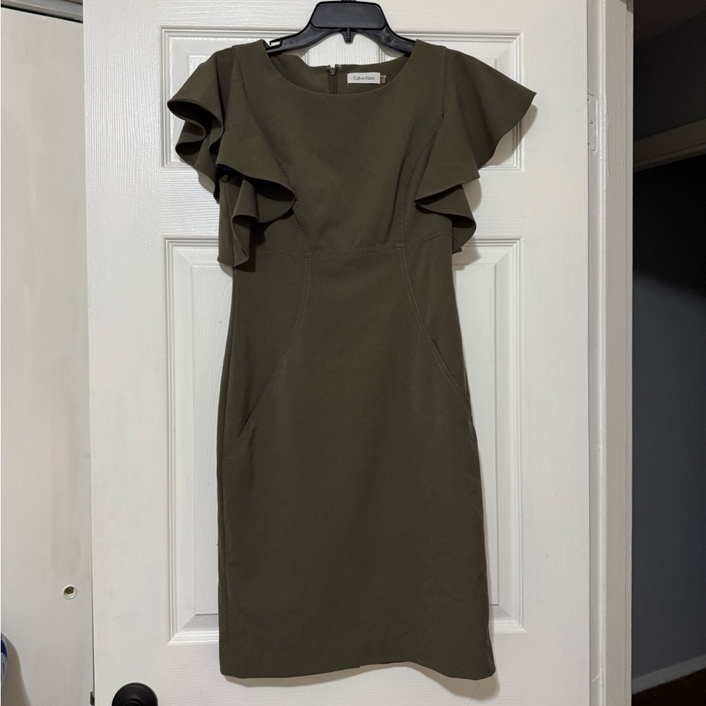 Calvin Klein Green Dress Ruffle Sleeves With Pockets Size 2